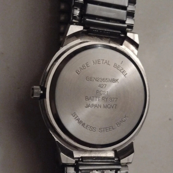 2 for $20☺️Stainless steel Japan Movement Unisex Watch - Picture 3 of 3